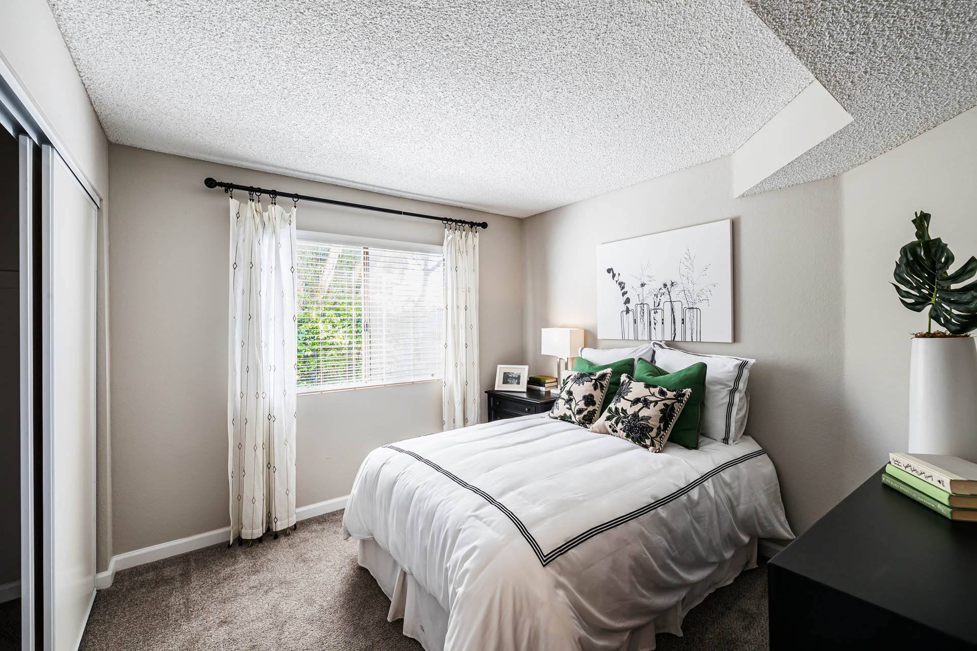 Sycamore Greens Apartment Homes